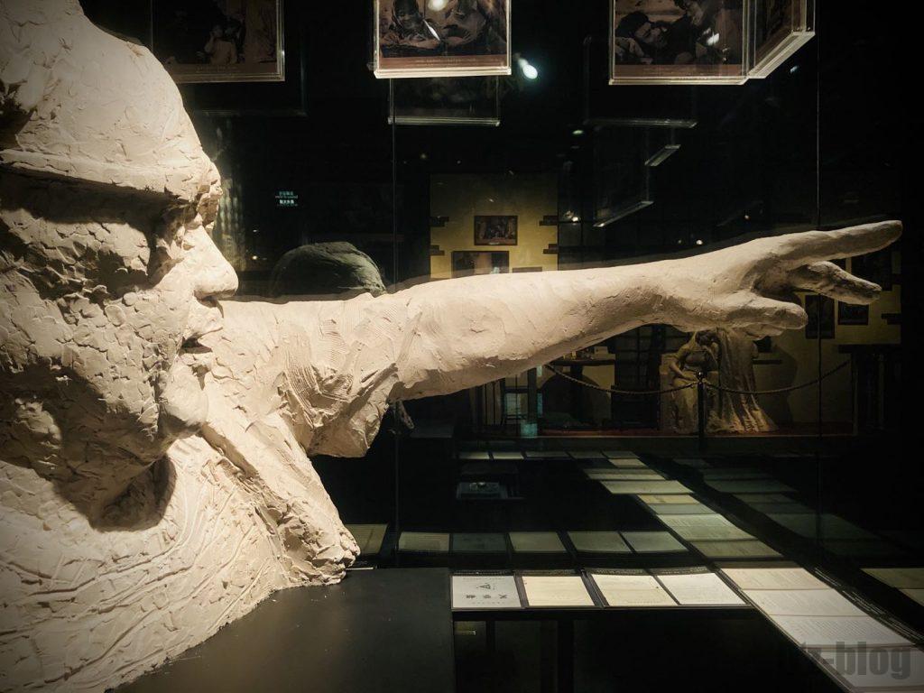 上海映画博物館銅像