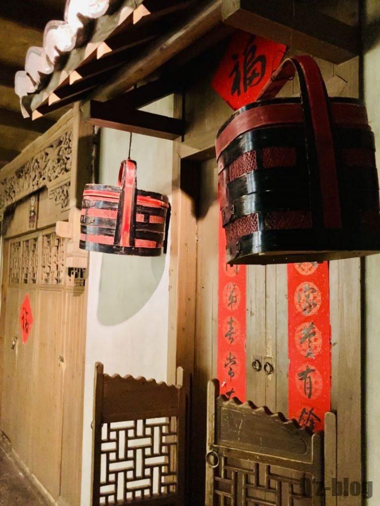 上海城市歴史発展陳列館　門と籠